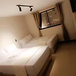 Hotel Golden 70